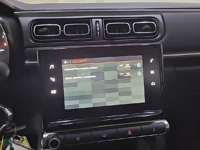 Citroën C3 puretech 83 s&amp;s bvm5 — photo 25