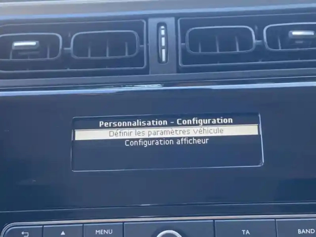 Citroën C3 ii bluehdi 75 bvm feel edition — photo 6