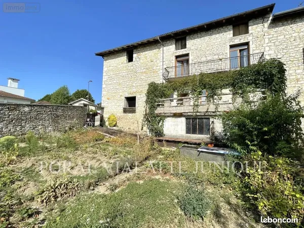 Maison 8 pièces 798 m²