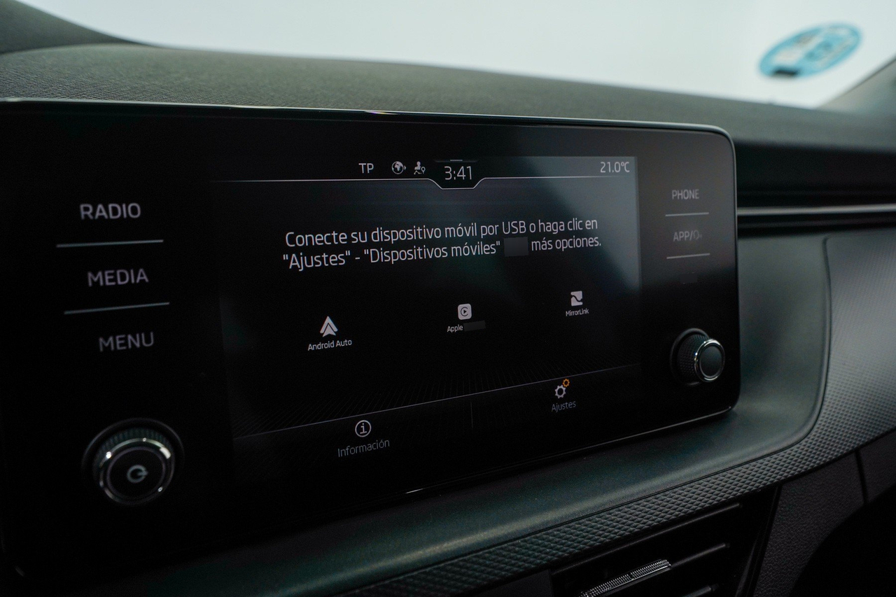 Skoda Scala — photo 25