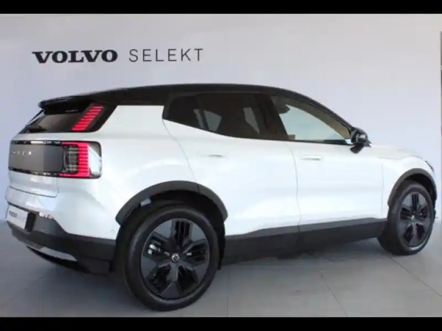 Volvo Ex30 cross country twin performance 428ch ultra — photo 3