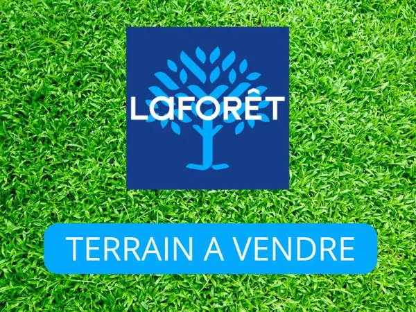 Terrain 2698 m²
