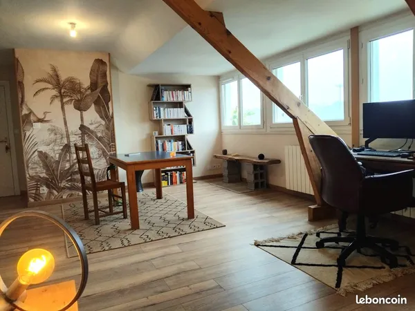 Bien plus qu'une chambre, un cadre de vie unique en son genre — chaleureux, lumineux et inspirant