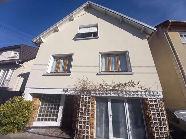 Maison 6 pièces 85 m²