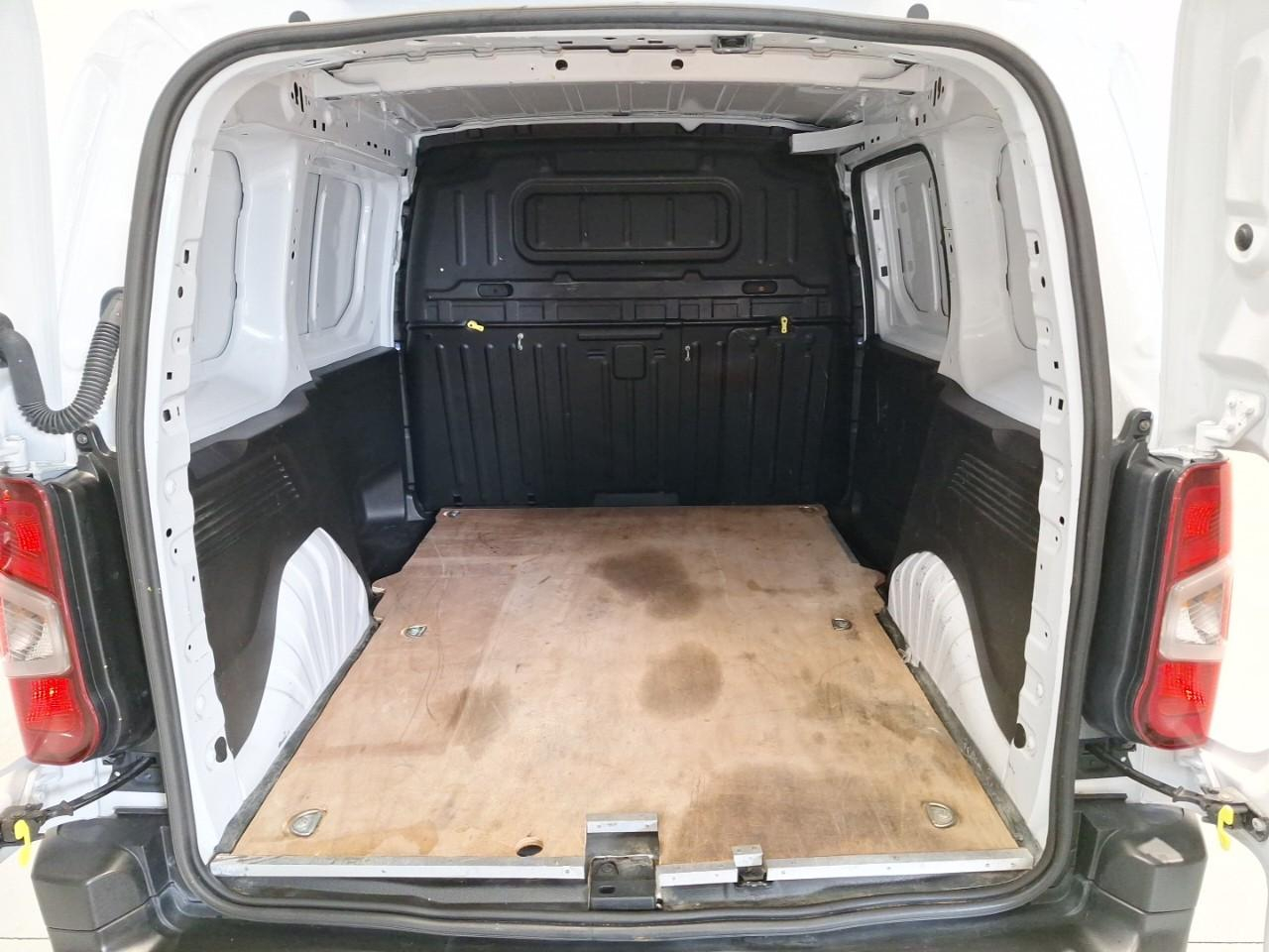 Citroën Berlingo van m 650 bluehdi 130 s&s eat8 — photo 6