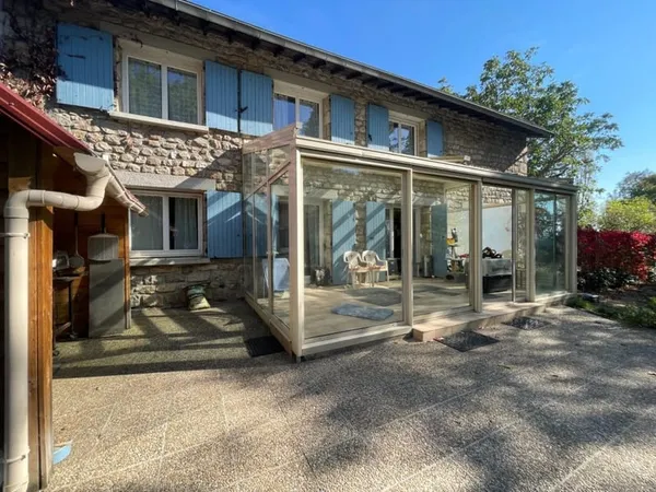 Maison avec gîte à Sauvessanges