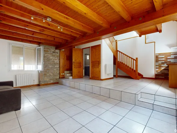 BESANCON - CRAS - Duplex avec parking