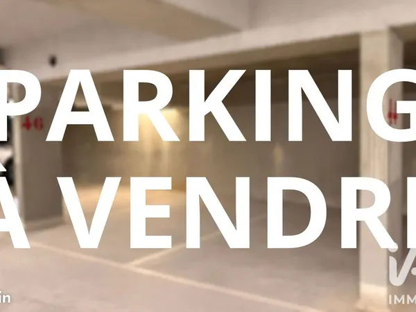 Parking/box 12 m² Fréjus