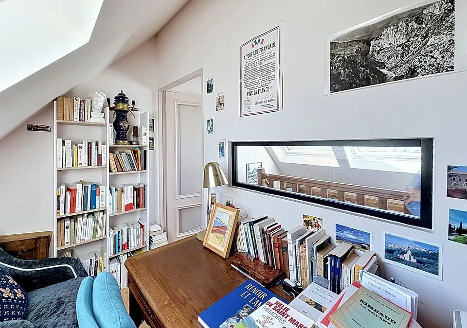 Photo 16