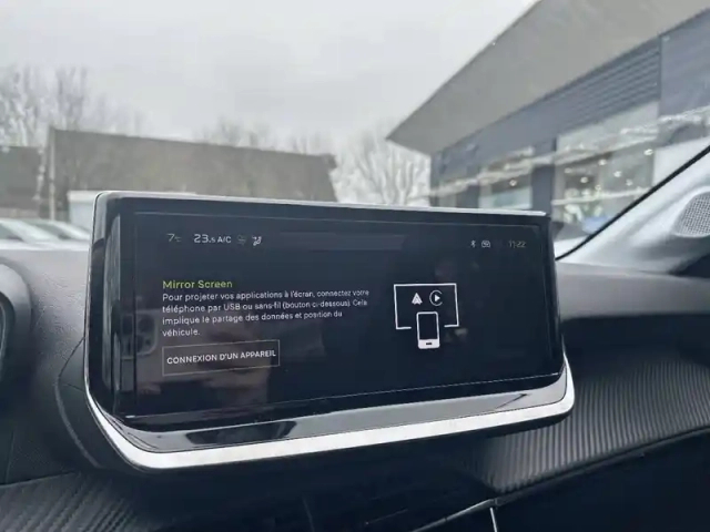 Peugeot 208 hybrid 110 e-dcs6 — photo 40