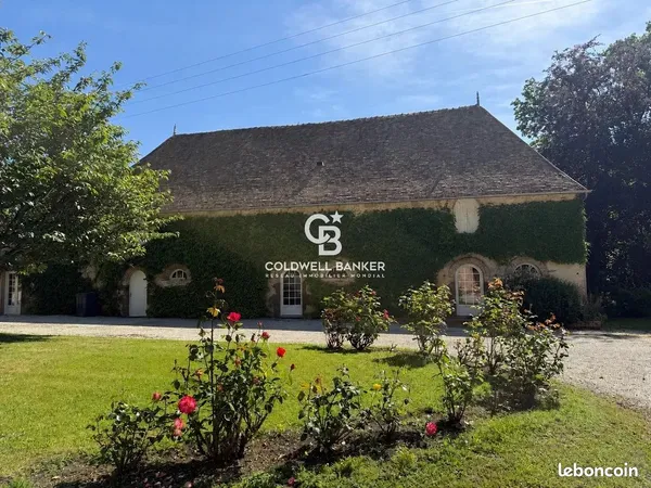 Propriété 6 pièces 320 m²