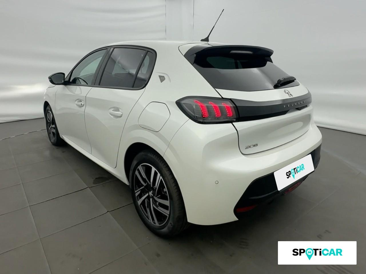 Peugeot 208 1.2 puretech 100ch s&s roadtrip — photo 7