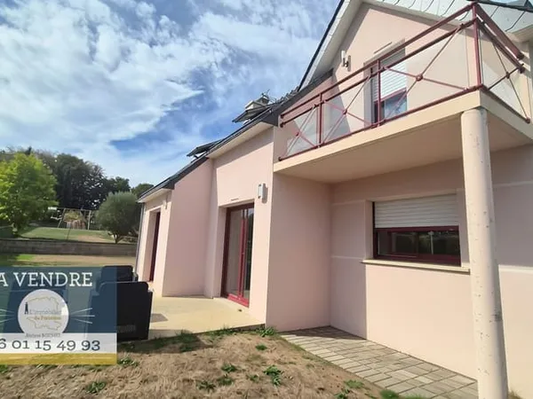 Maison récente de 2014 sur un terrain de 692 m2