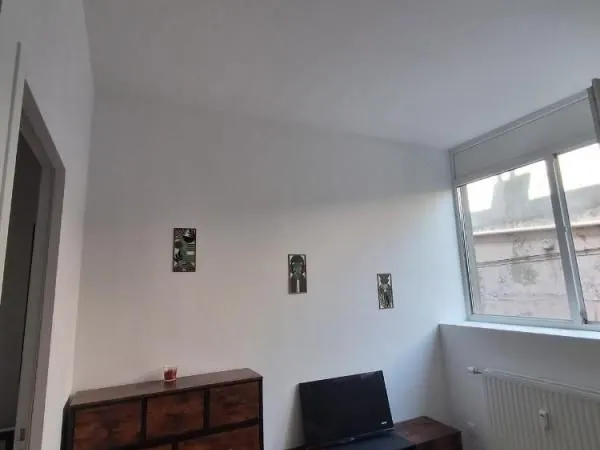 Studio 1 pièce 19 m²