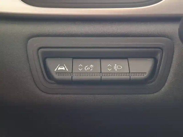 Renault Captur tce 90 — photo 35