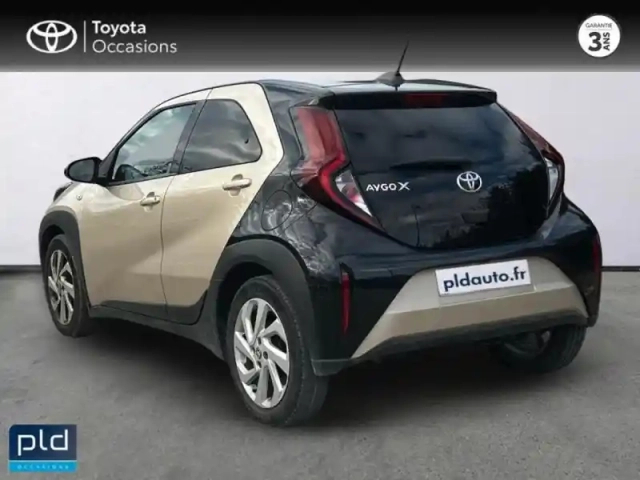 Toyota Aygo x 1.0 vvt-i 72ch design — photo 6