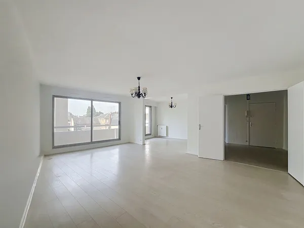Appartement Orléans DUNOIS 5 pièces 107 m²