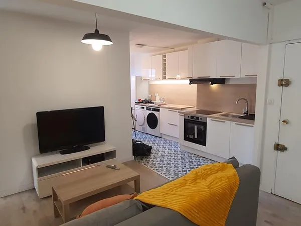 Toulouse 31500 - T4 rénové - Colocation 3 chambres - Rentabilité 10,1 %