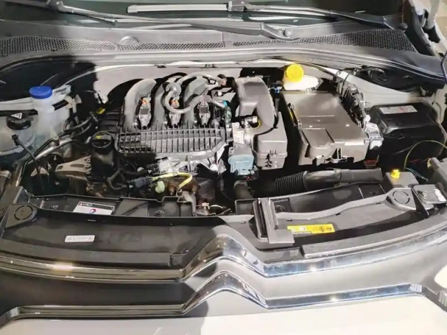 Citroën C3 puretech 83 ch bvm5 max — photo 7