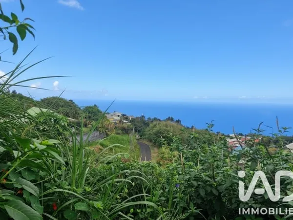 Terrain 726 m²