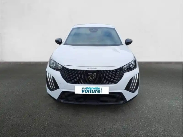Peugeot 2008 hybrid 110 e-dcs6 — photo 22