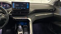 Peugeot 5008 1.2 PureTech 130ch S&S Allure Pack EAT8 — photo 19