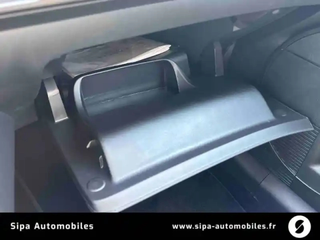 Lancia Ypsilon turbo 100ch bvm6 — photo 24