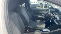 Peugeot 208 1.2 Hybrid 110ch Style e-DCS6 — photo 15