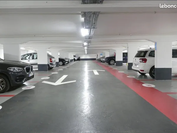 Mairie Paris 75014-Parking à louer