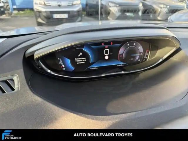 Peugeot 5008 1.5 bluehdi 130ch s&amp;s allure — photo 10