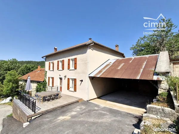 Maison 180 m²