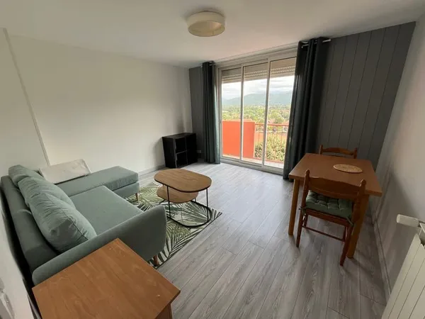 Appartement T3 Meublé MONTREJEAU