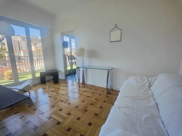 LOCATION MEUBLEE 2 PIECES