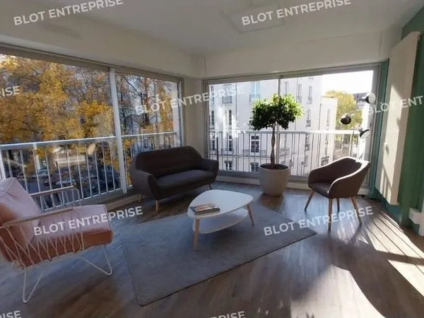Bureaux 145 m²