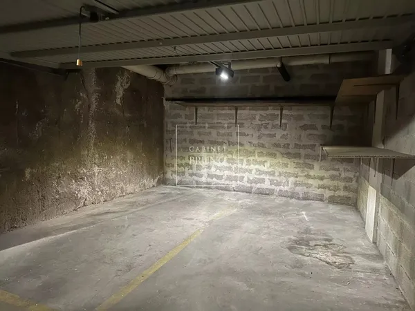 CANNES POINTE CROISETTE - GARAGE Double