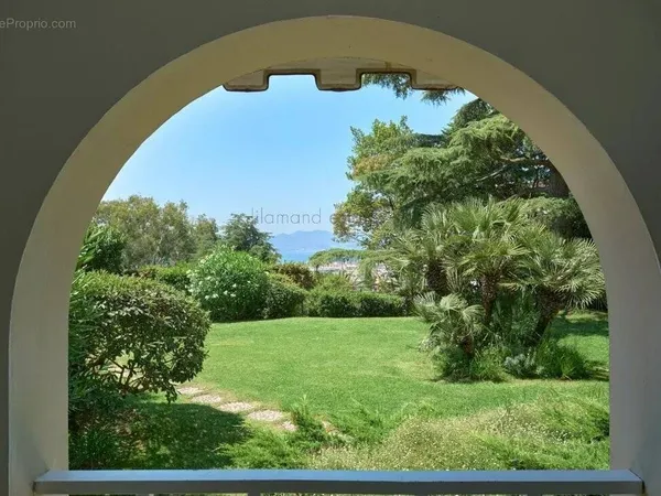 Cannes - californie - 2 pieces - vue mer