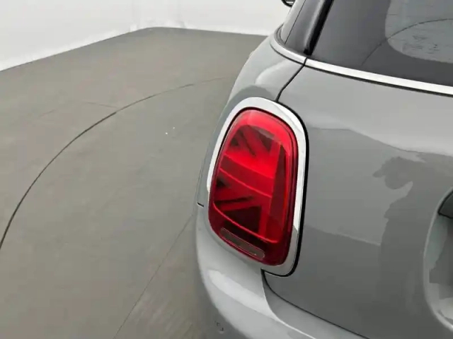 Mini Mini hatch 5 portes one 102 ch — photo 46
