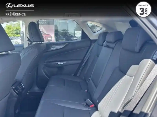Lexus Nx 450h+ luxe 4wd — photo 14