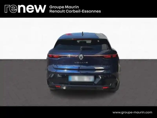 Renault Megane e-tech electric ev60 220ch techno super charge — photo 5