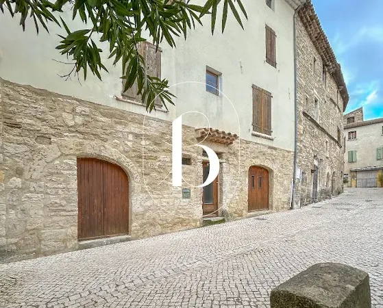 Maison 6 pièces 82 m²