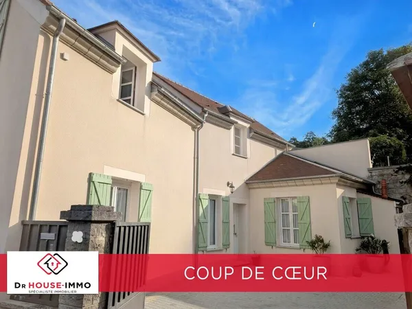 Vaste demeure de charme entièrement rénovée à Nesles-la-Vallée Uniquement chez Dr House Immo