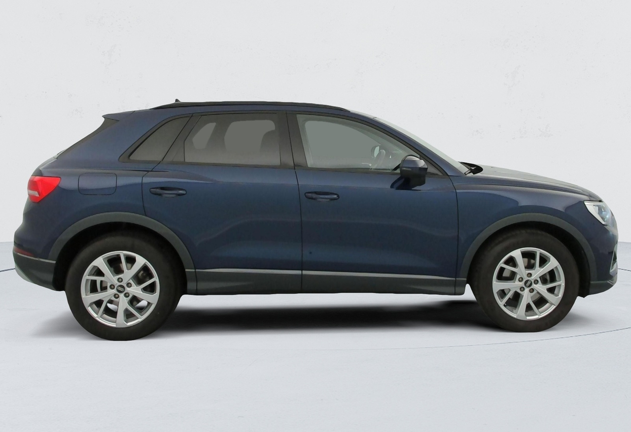 Audi Q3 — photo 6