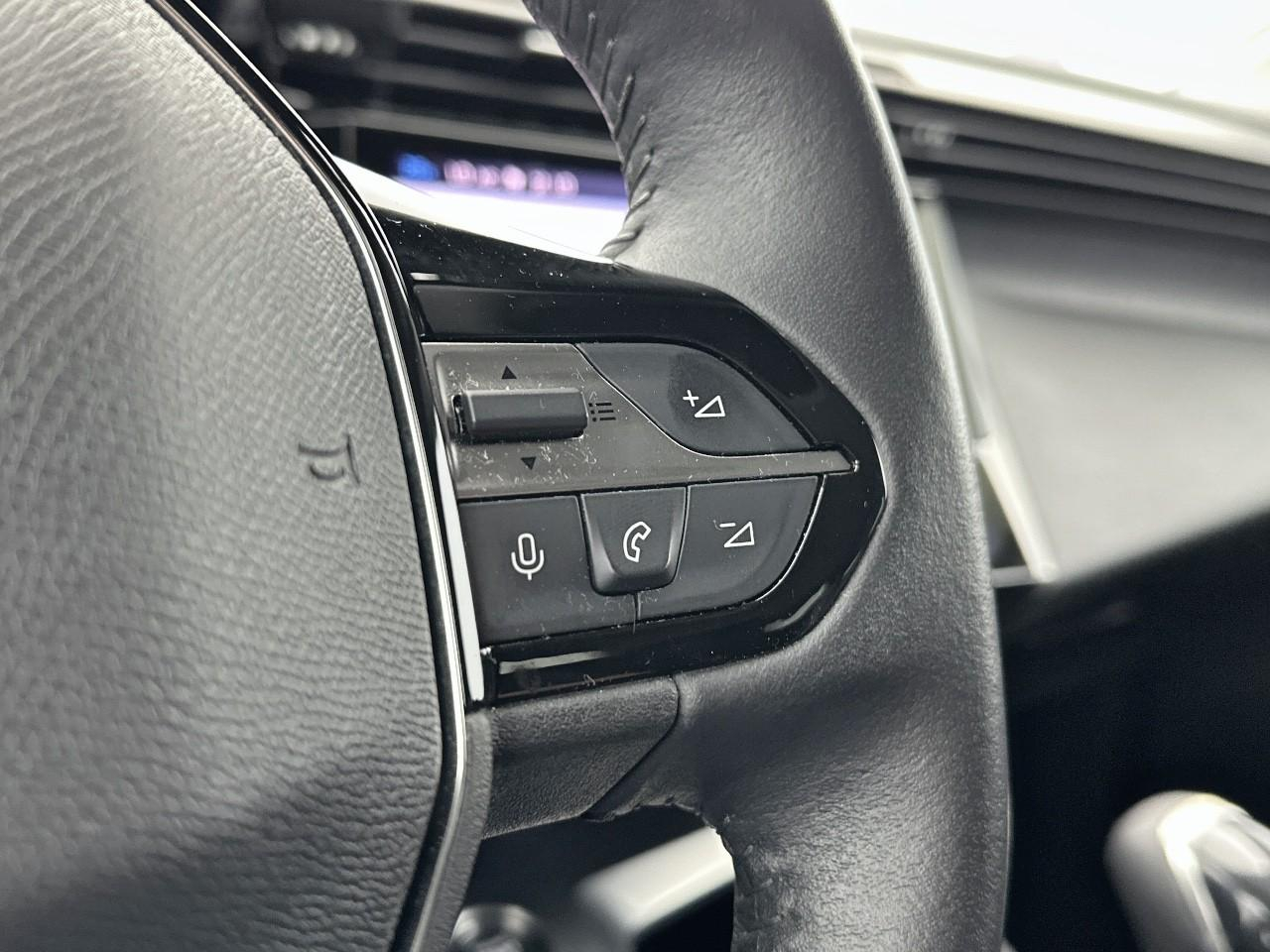 Peugeot 308 sw puretech 130ch s&s bvm6 allure pack — photo 19