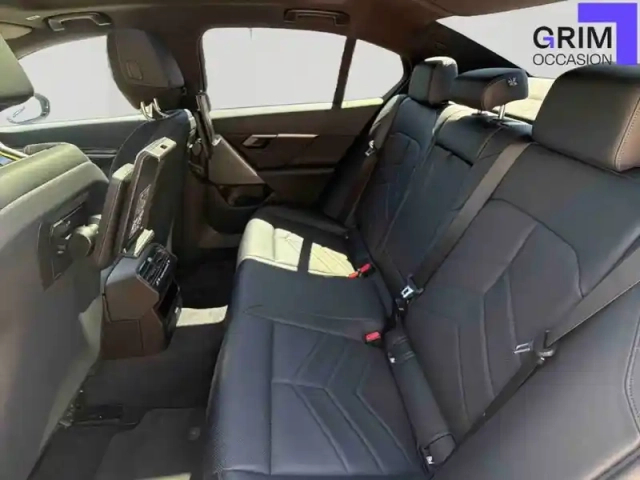 Bmw Serie 5 i5 edrive40 340 ch — photo 11