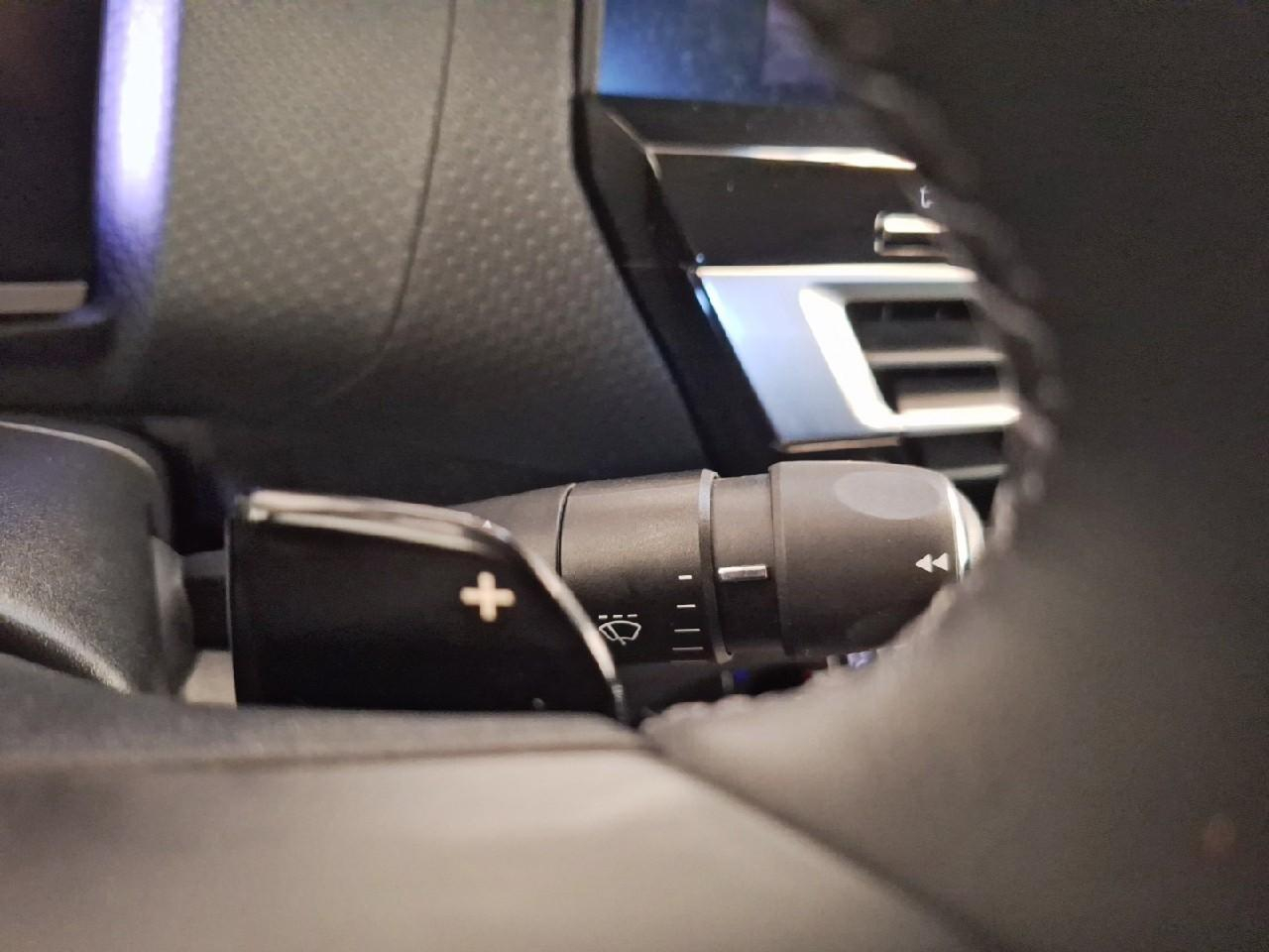 Citroën C4 puretech 130ch s&s shine eat8 — photo 29