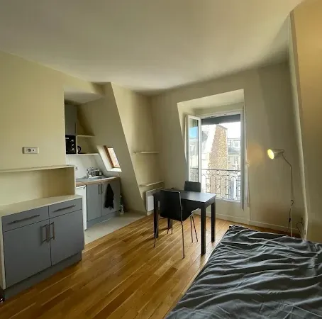 Studio 1 pièce 17 m²