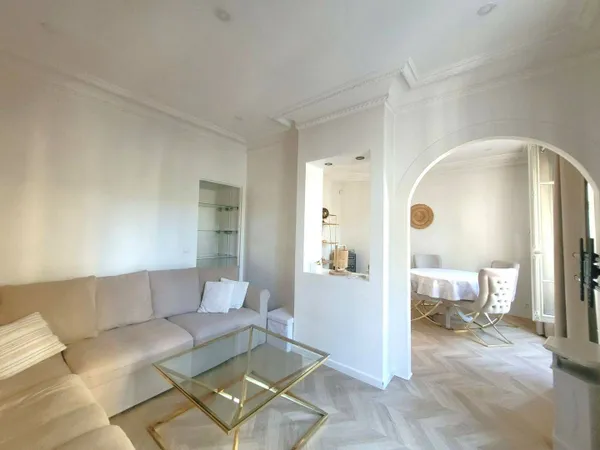 Appartement 3 pièces 74 m²