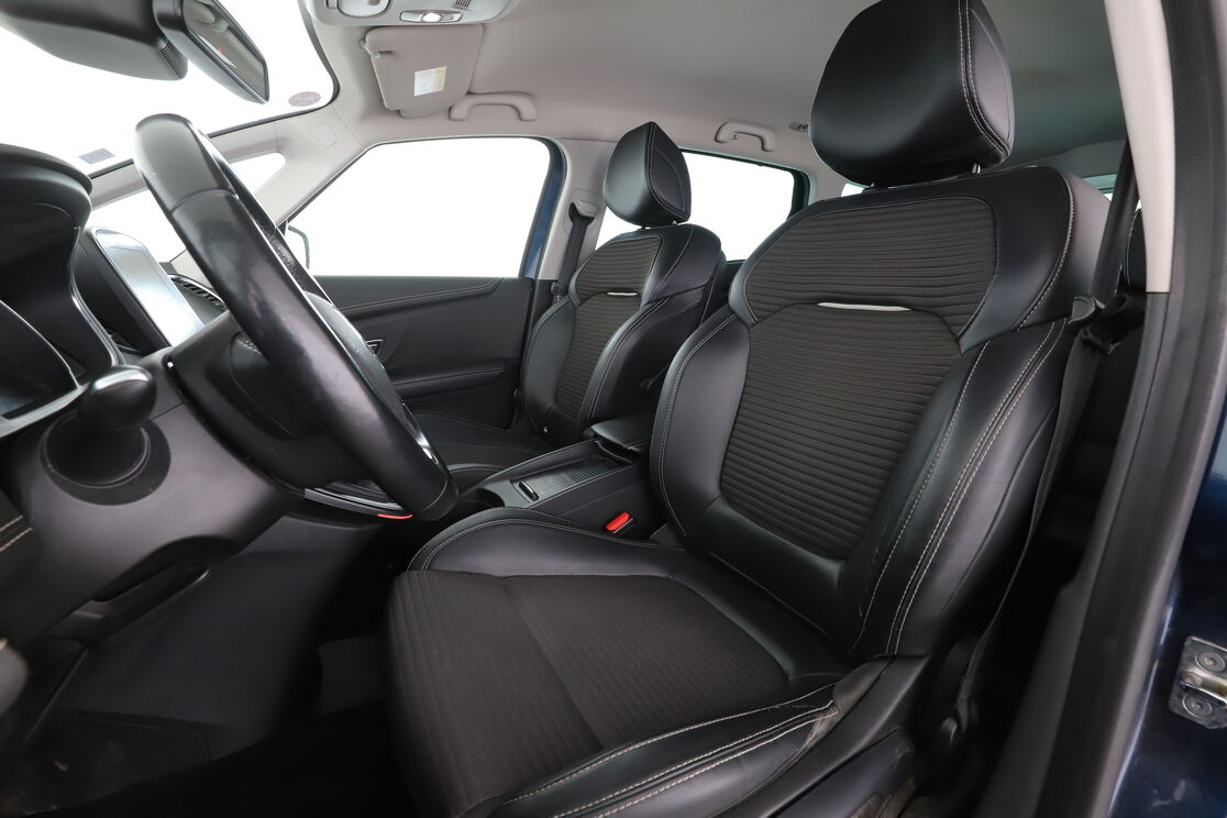 Renault Grand Scenic 1.3 TCe Energy Intens — photo 9