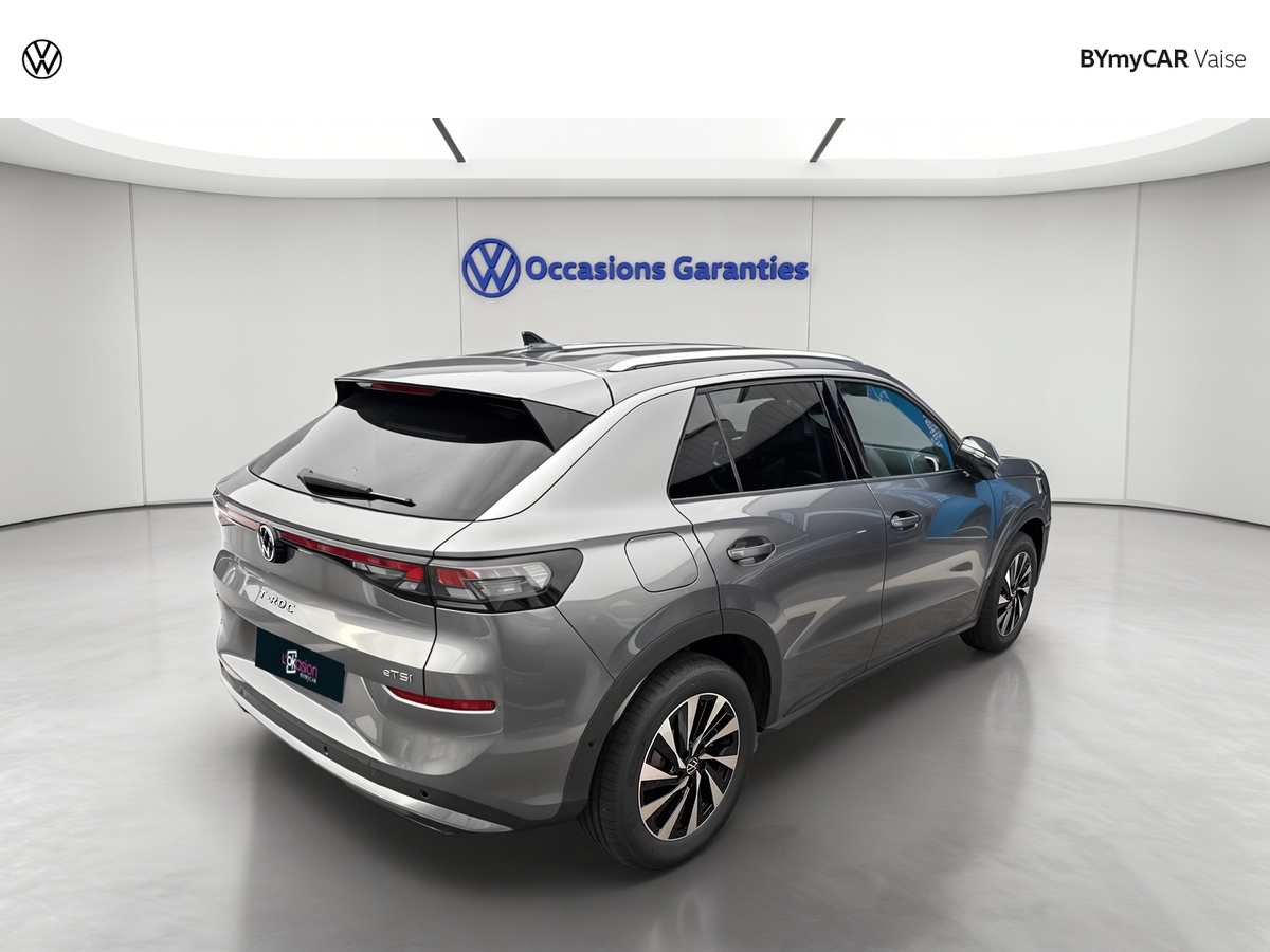 Volkswagen T-Roc 1.5 eTSI Hybrid 150 ch DSG7 — photo 5