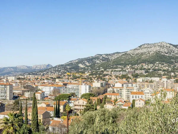 Maison 6 pièces 148 m²